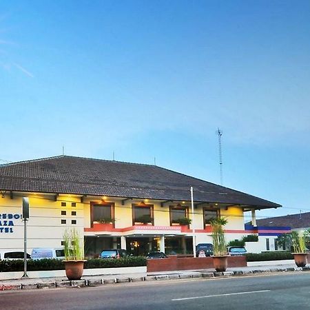 Hotel Cirebon Plaza Eksteriør bilde