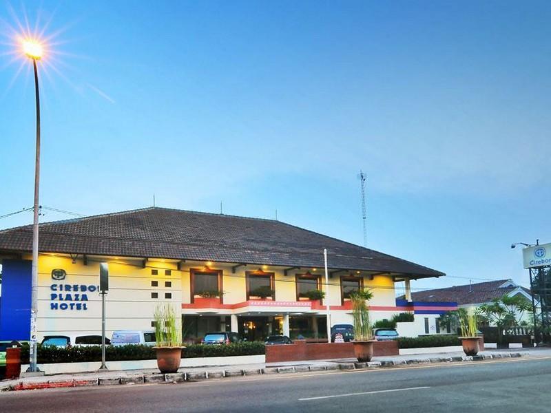 Hotel Cirebon Plaza Eksteriør bilde