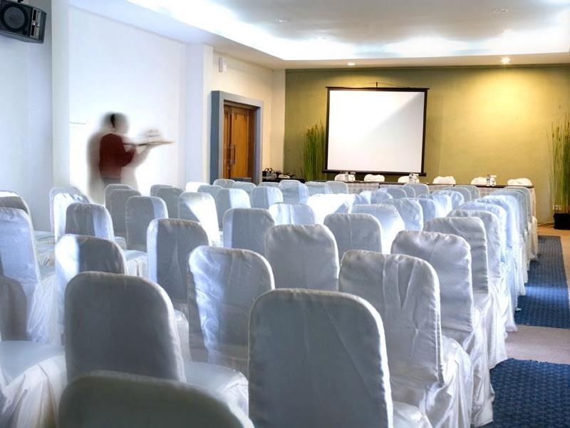 Hotel Cirebon Plaza Eksteriør bilde