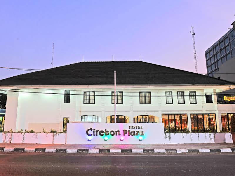 Hotel Cirebon Plaza Eksteriør bilde